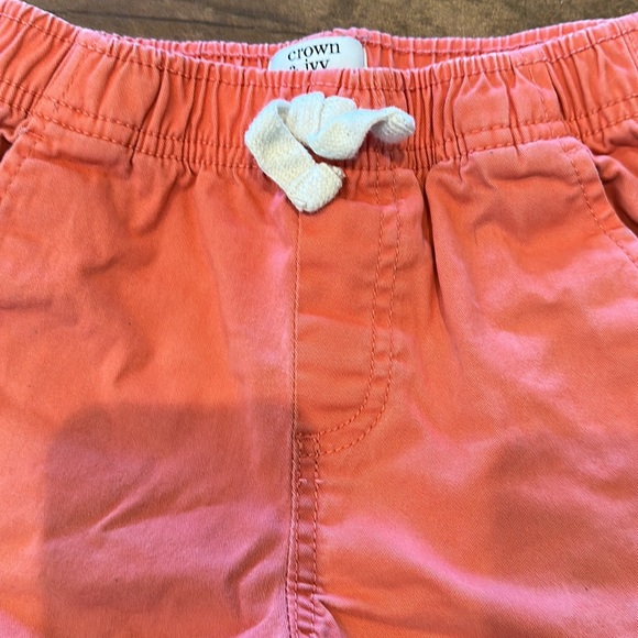 Crown & Ivy boys shorts - Picture 3 of 6